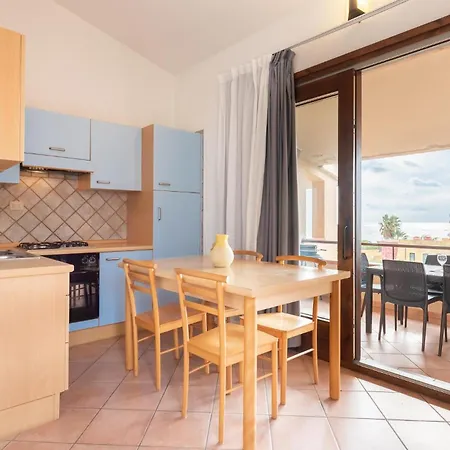 Trilo 6 Porto Corallo